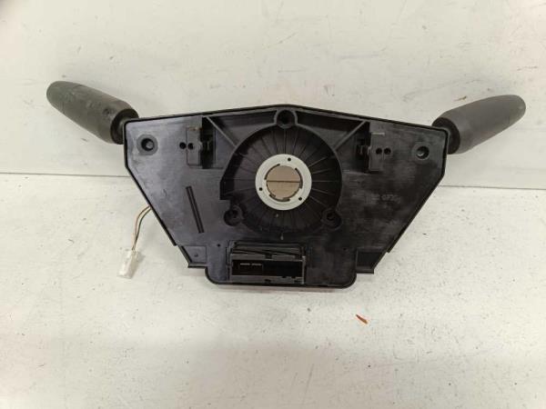 COMMODO OPEL CORSA D - Vue 2